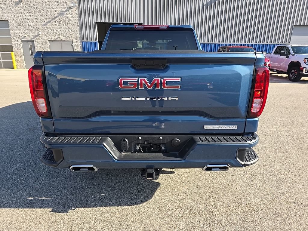 Used 2025 GMC Sierra 1500 Elevation AWD/4WD image 4