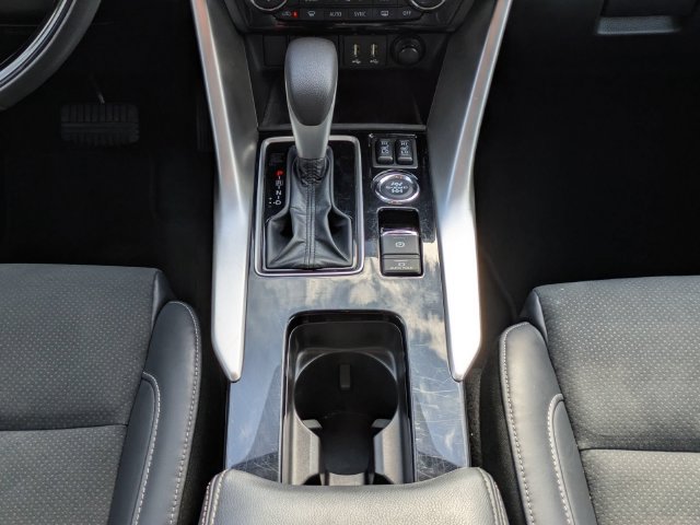 Used 2025 Mitsubishi Eclipse Cross SE AWD/4WD image 21