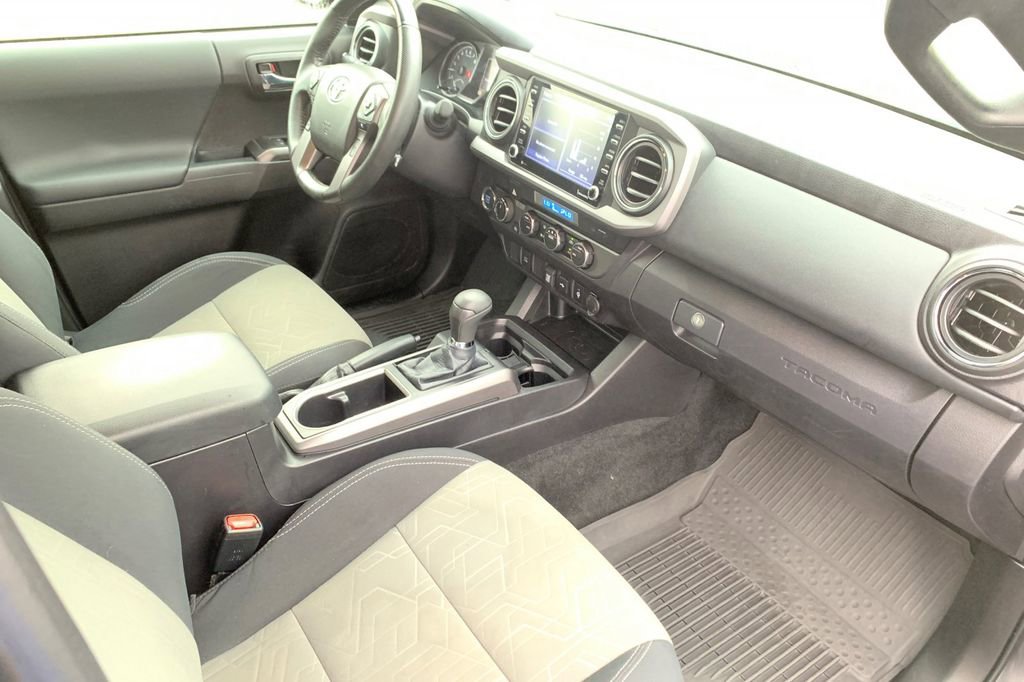 Used 2023 Toyota Tacoma TRD Sport image 17