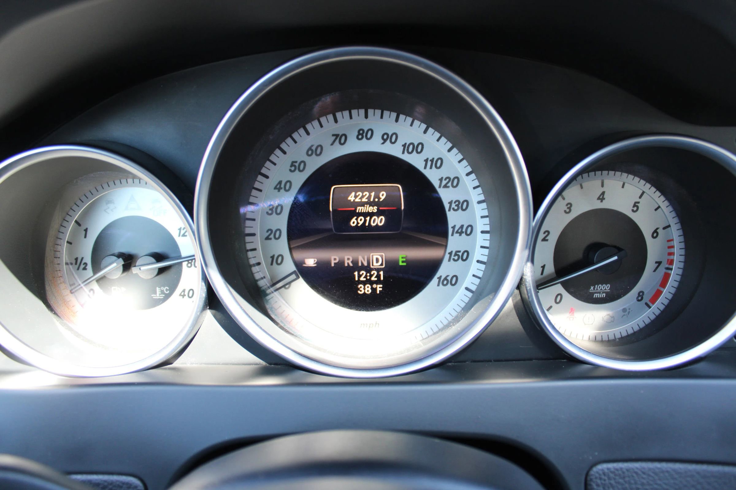 Used 2013 Mercedes-Benz C 250 C 250 Sport Sedan 4D image 8