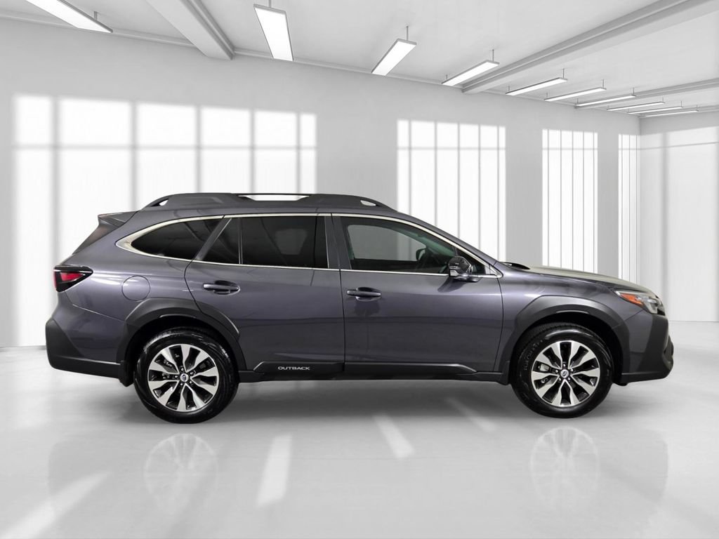 Certified 2025 Subaru Outback Limited XT AWD/4WD image 9