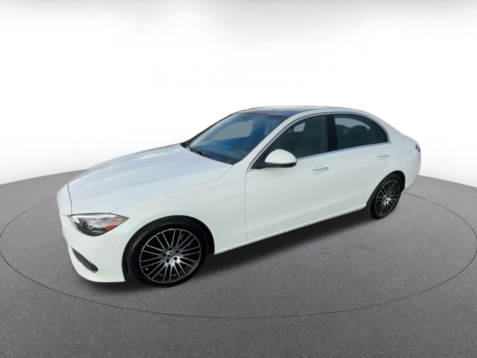 Used 2024 Mercedes-Benz C 300 Sedan image 7