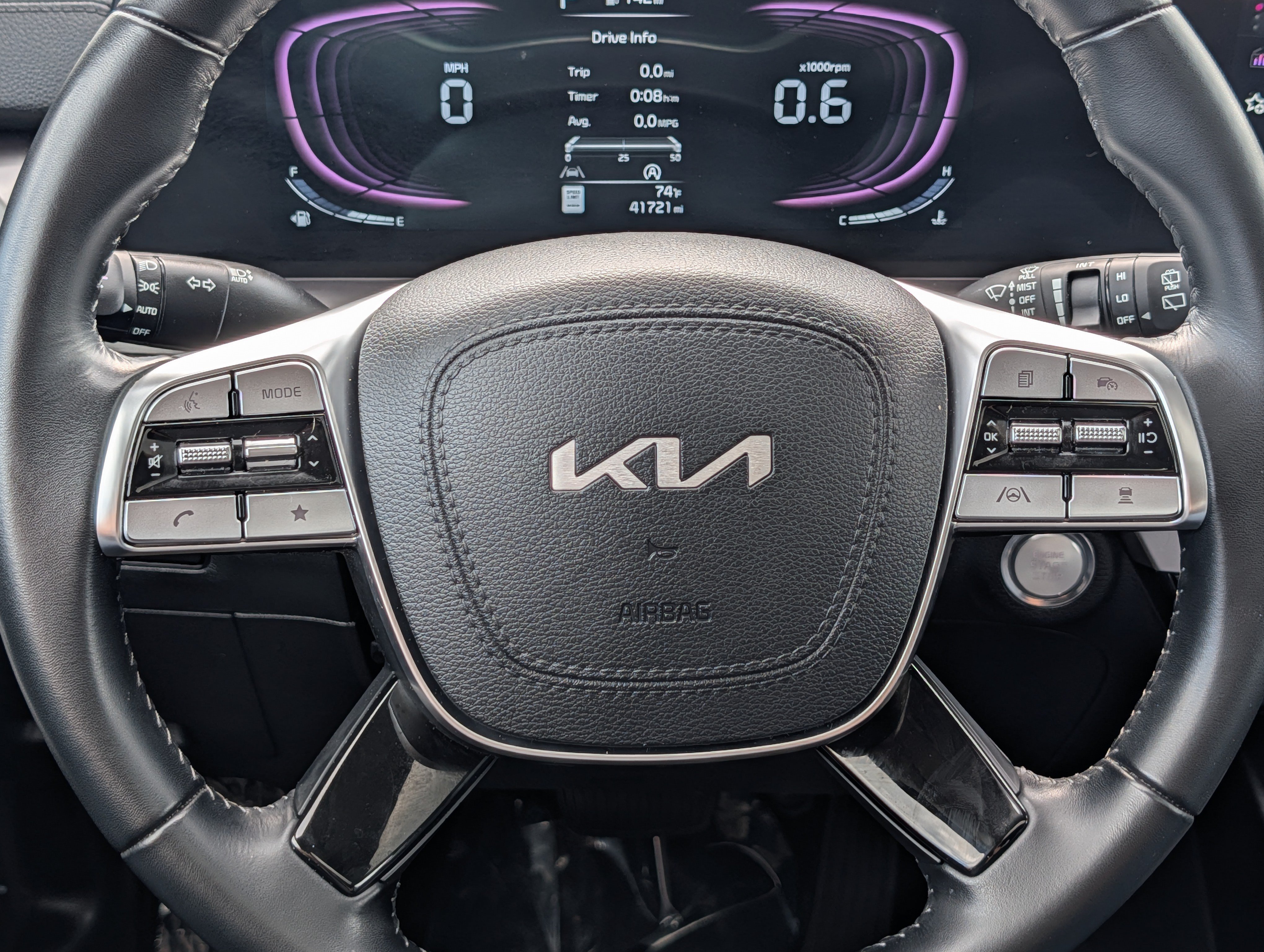 Certified 2024 Kia Telluride S w/ S Sunroof Package AWD/4WD image 25