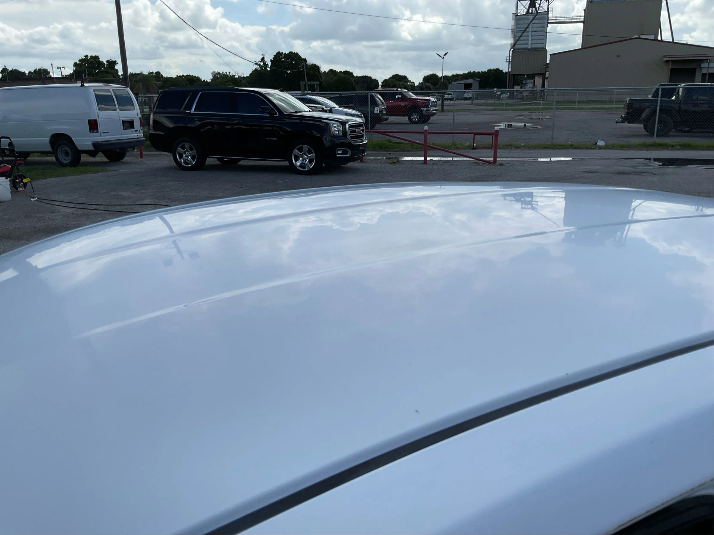 Used 2016 Nissan Versa S Plus FWD image 11