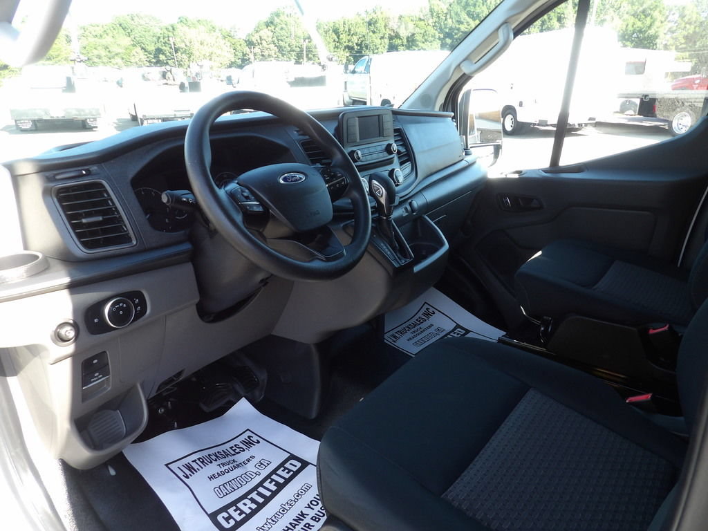 Used 2025 Ford Transit 250 Low Roof w/ Exterior Upgrade Package RWD image 16