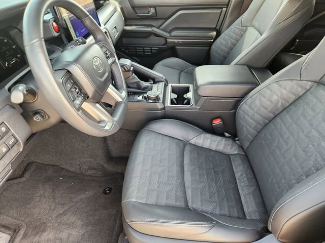 Used 2025 Toyota 4Runner TRD Off-Road Premium w/ Tow Technology Package image 9