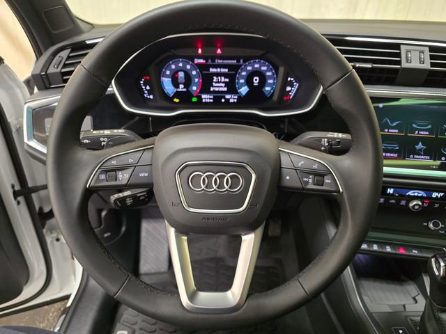 Certified 2025 Audi Q3 2.0T Premium w/ Convenience Package image 17