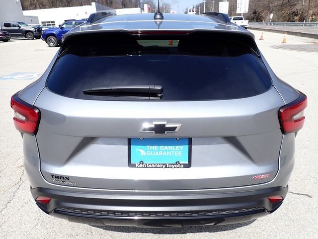 Used 2025 Chevrolet Trax RS image 5