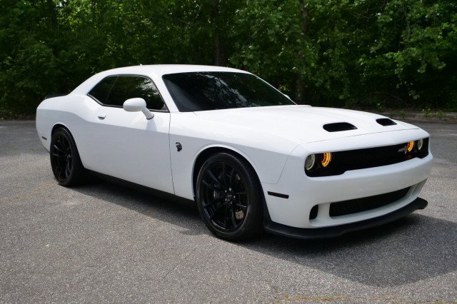 Used 2023 Dodge Challenger SRT Hellcat RWD image 4