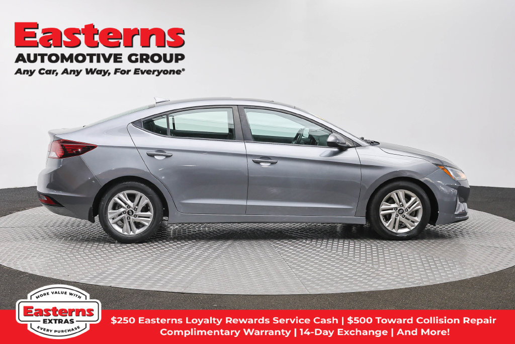 Used 2019 Hyundai Elantra Value Edition w/ Cargo Package FWD image 5