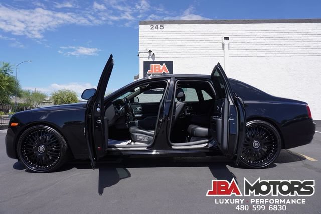Used 2018 Rolls-Royce Ghost RWD image 50
