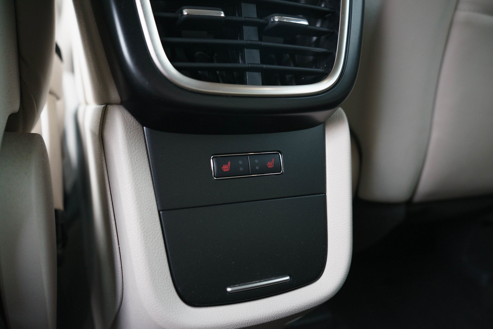 Used 2020 Lincoln Nautilus Reserve w/ Equipment Group 201A AWD/4WD image 15