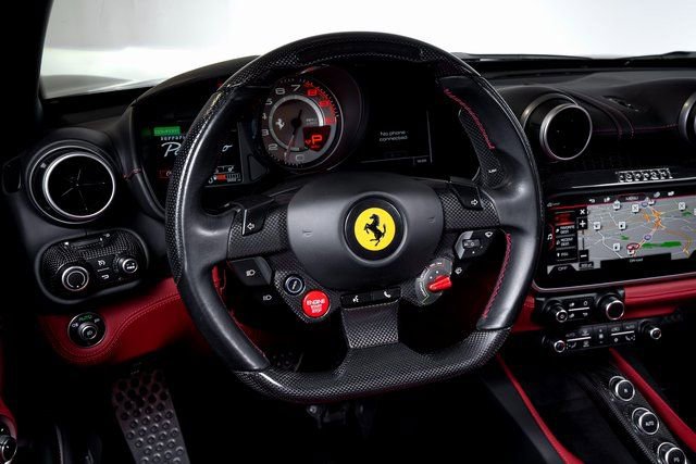 Certified 2020 Ferrari Portofino image 34