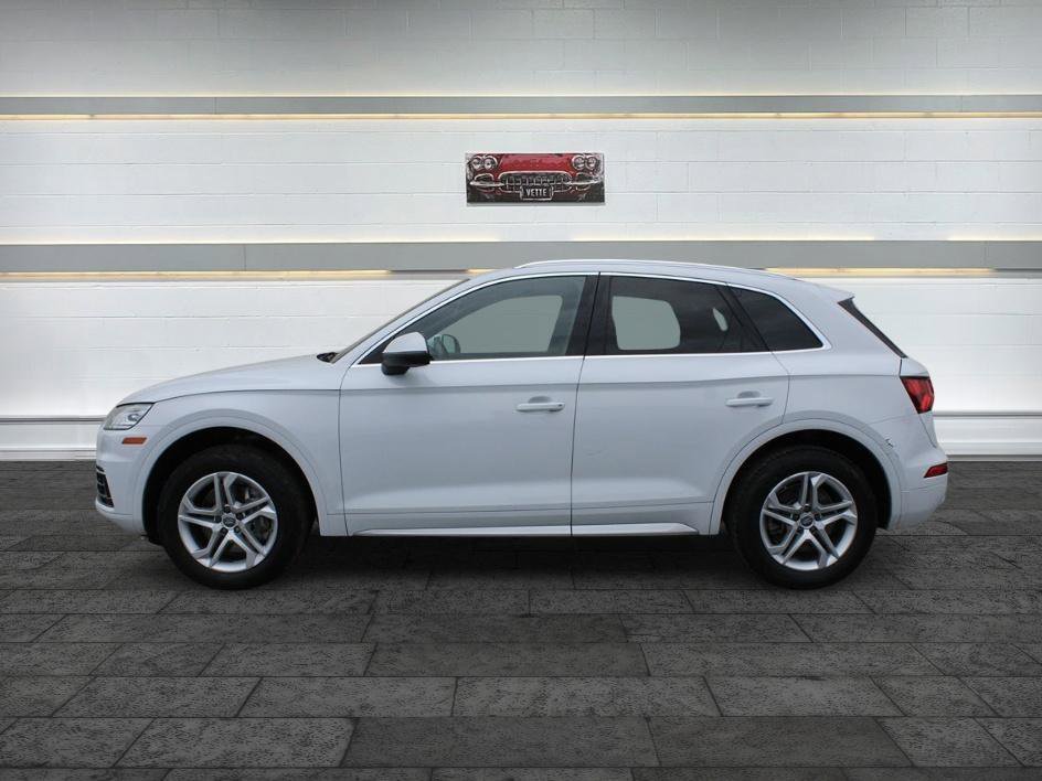 Used 2019 Audi Q5 2.0T Premium w/ Convenience Package image 4