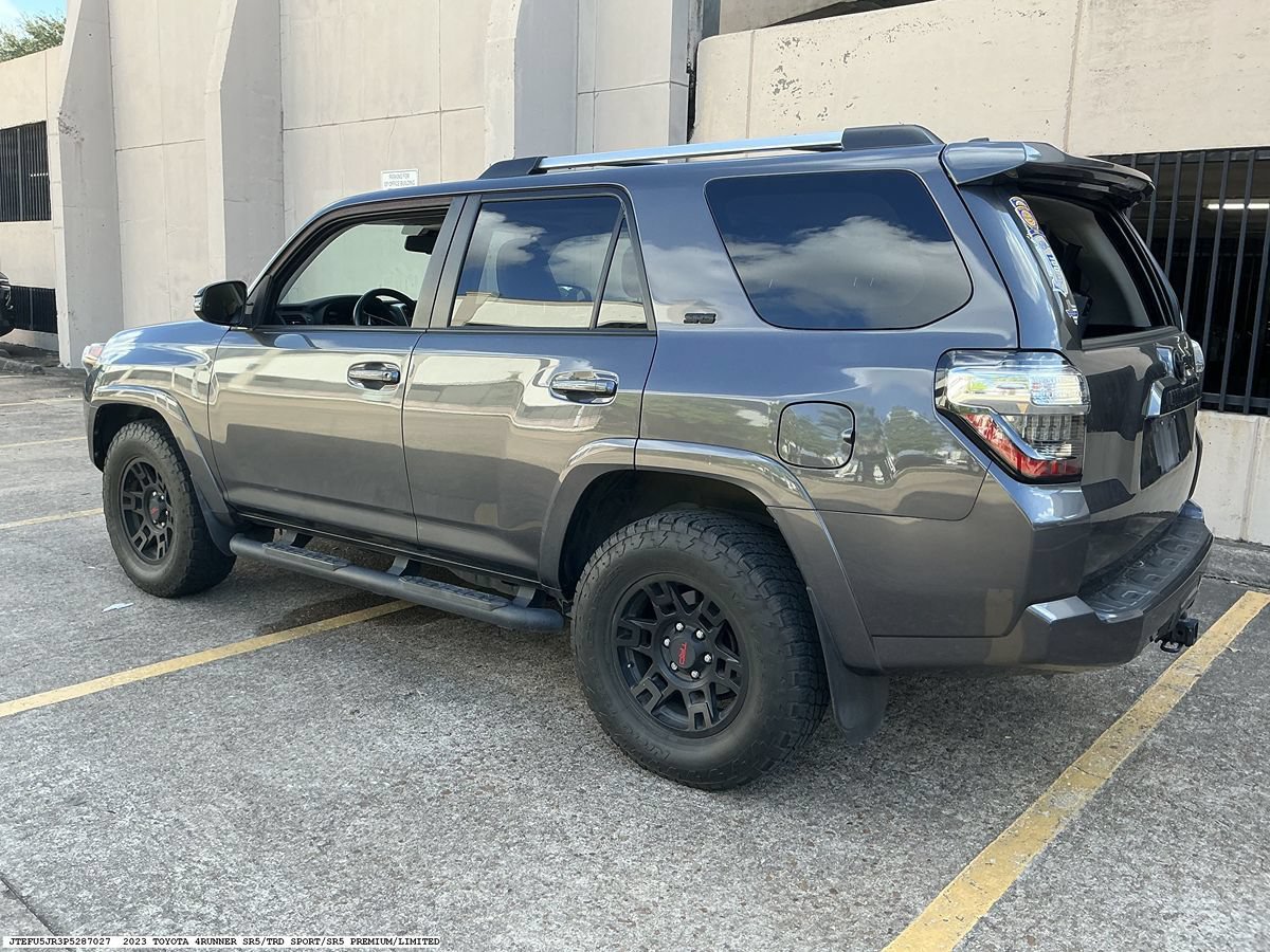 Used 2023 Toyota 4Runner SR5 Premium w/ Moonroof Package RWD image 5