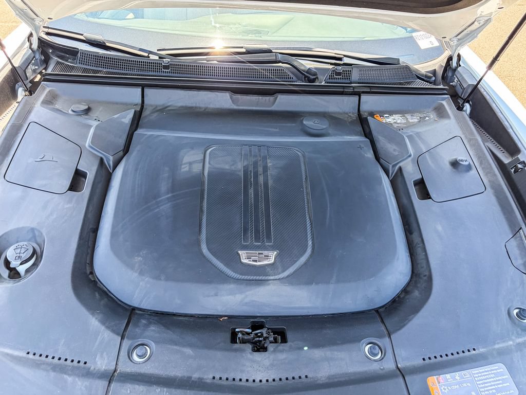 Certified 2024 Cadillac Lyriq Luxury AWD/4WD image 55