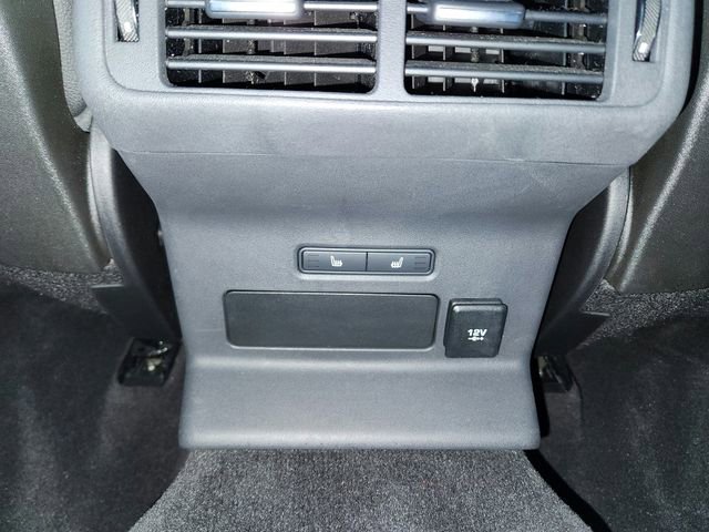 Used 2019 Land Rover Range Rover Velar R-Dynamic SE image 27