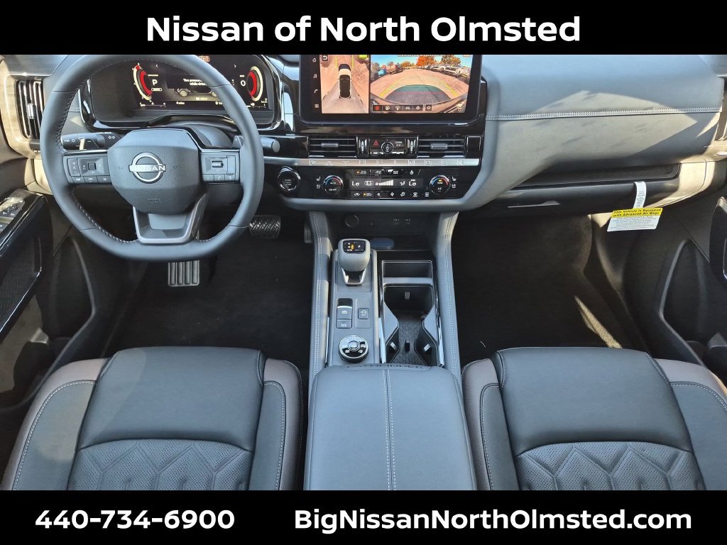 New 2026 Nissan Pathfinder Platinum AWD/4WD image 16