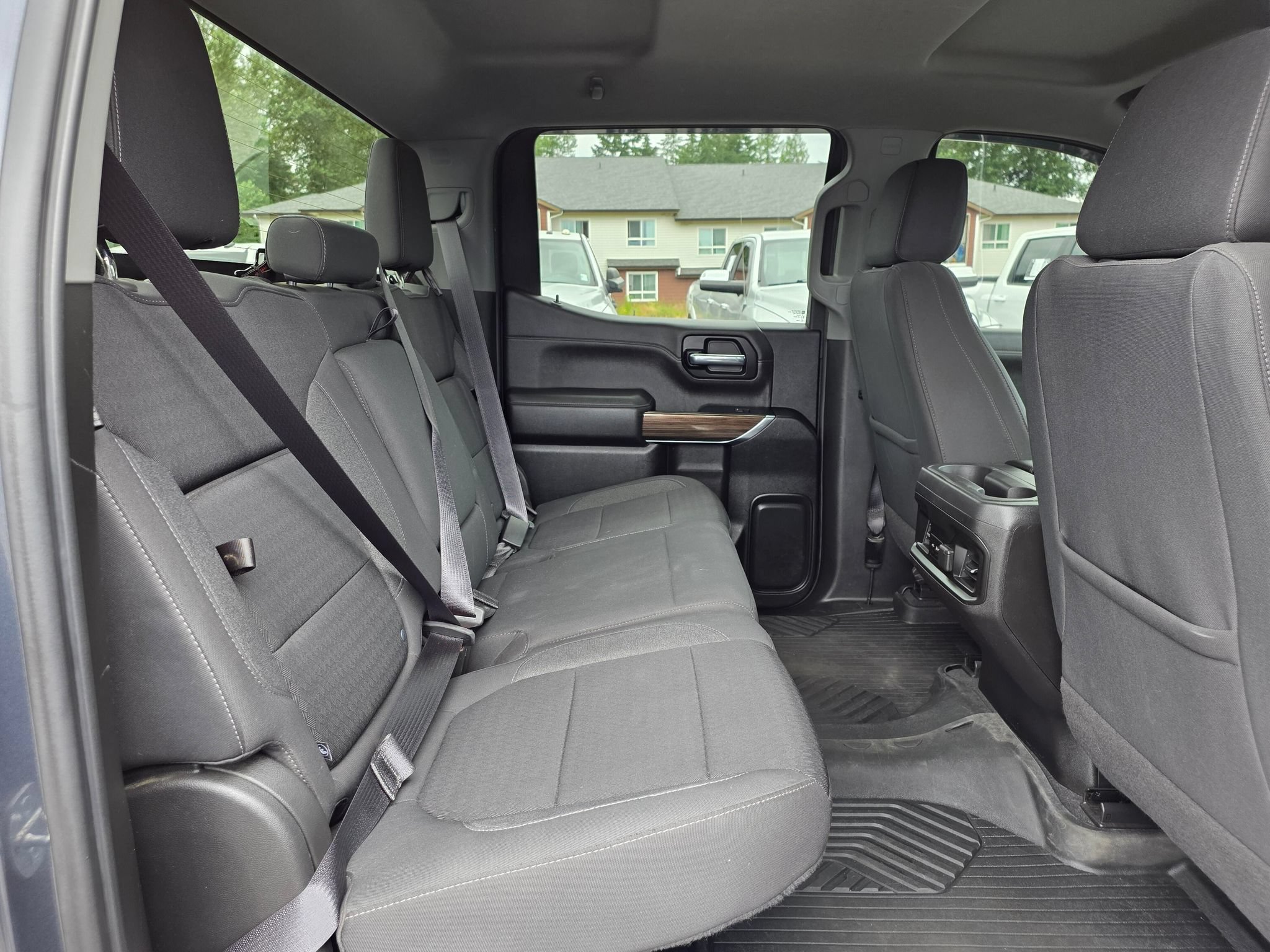 Used 2022 Chevrolet Silverado 1500 LT Trail Boss w/ Bed Protection Package AWD/4WD image 28