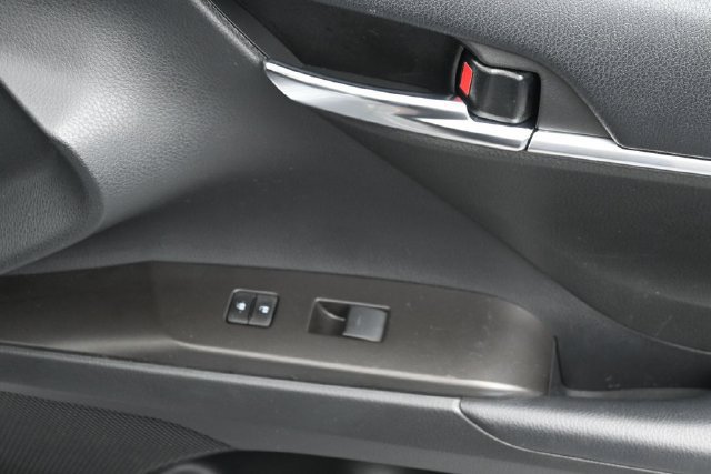 Used 2023 Toyota Camry SE FWD image 30