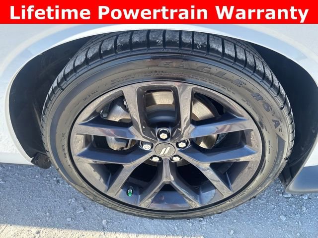 Used 2023 Dodge Challenger R/T w/ Plus Package image 20