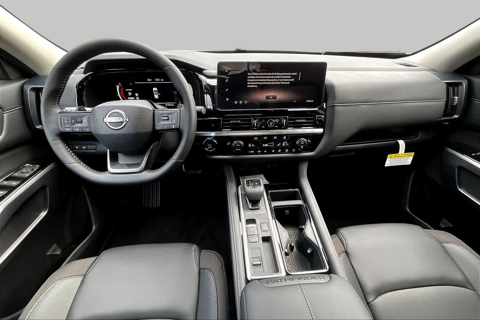 New 2026 Nissan Pathfinder SL FWD image 5