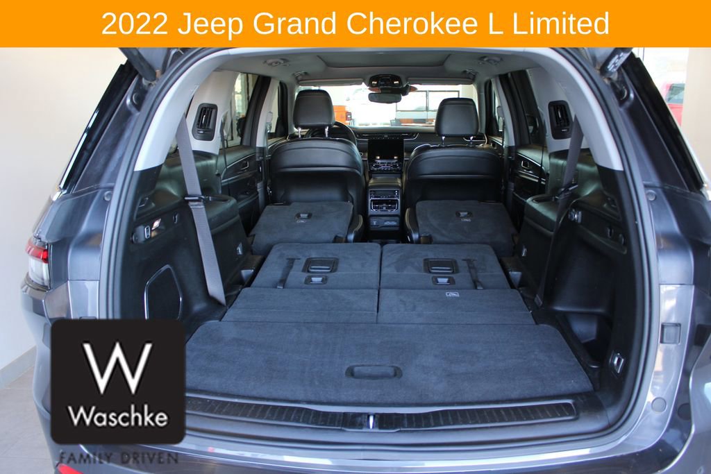 Used 2022 Jeep Grand Cherokee L Limited w/ Trailer Tow Group (B) image 24