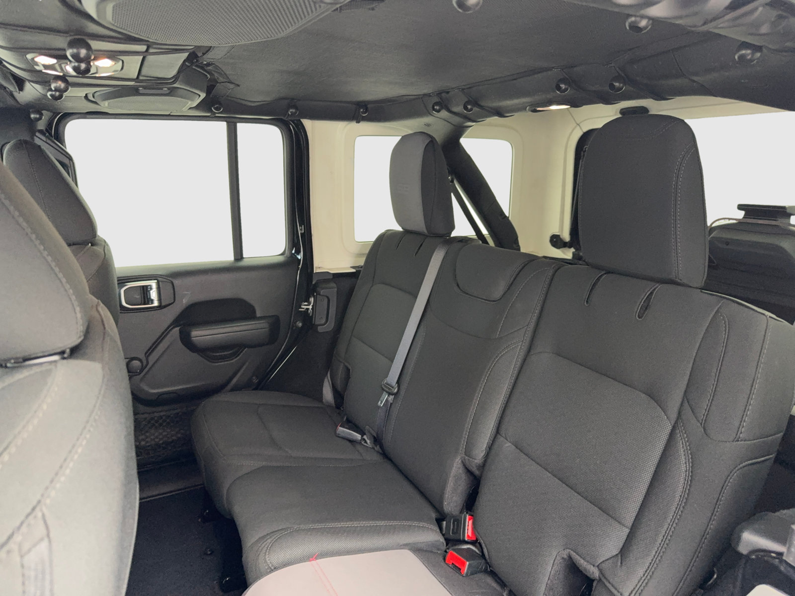 Used 2023 Jeep Wrangler Unlimited Sport AWD/4WD image 36
