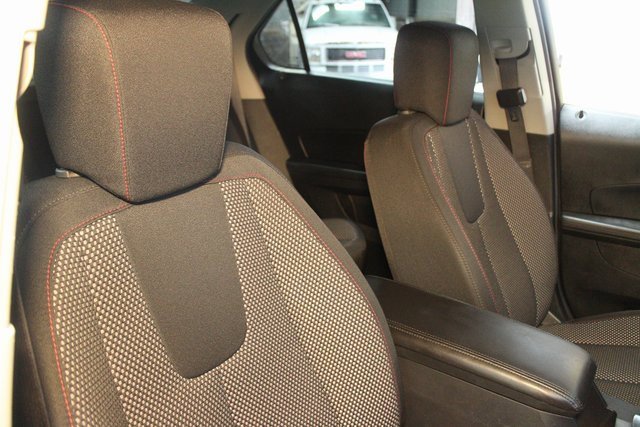 Used 2017 Chevrolet Equinox LS image 11