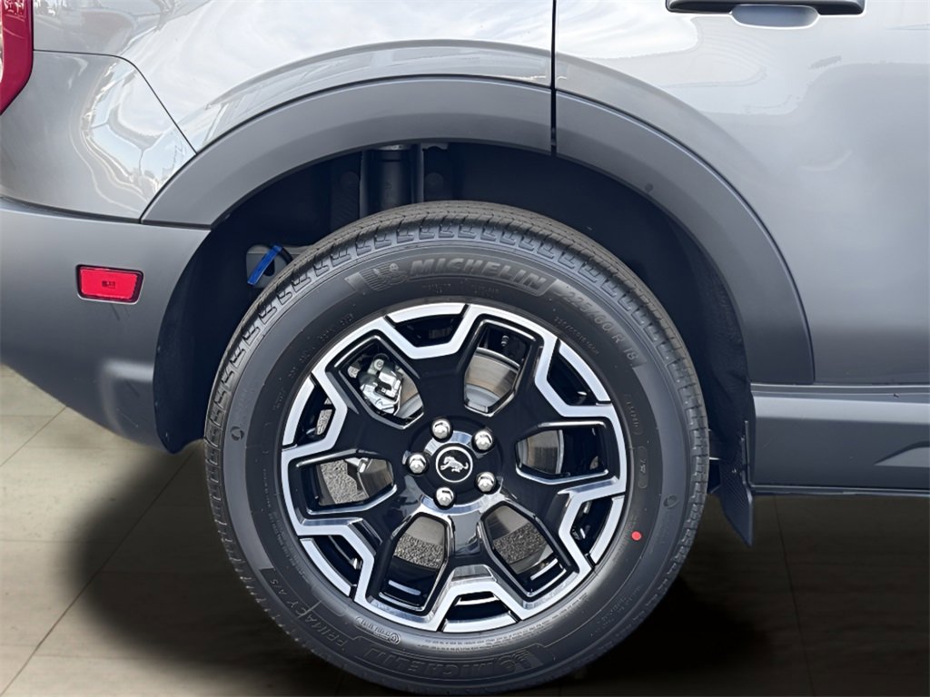 New 2025 Ford Bronco Sport Outer Banks w/ Outer Banks Tech Package+ image 44