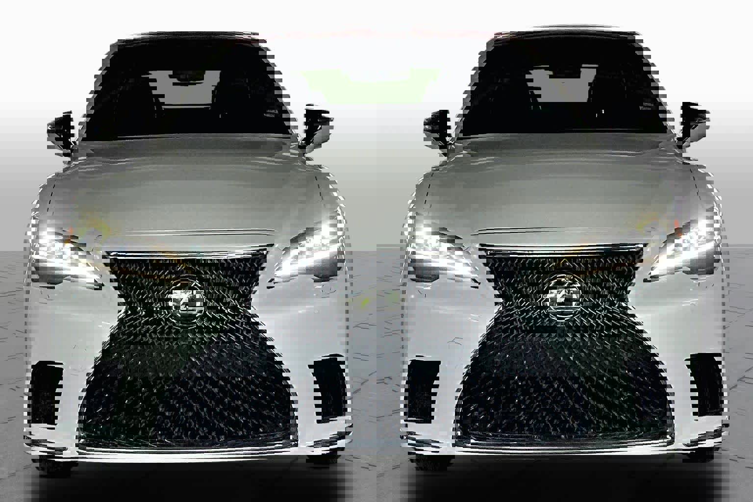 Used 2023 Lexus LS 500 AWD w/ Luxury Package image 3