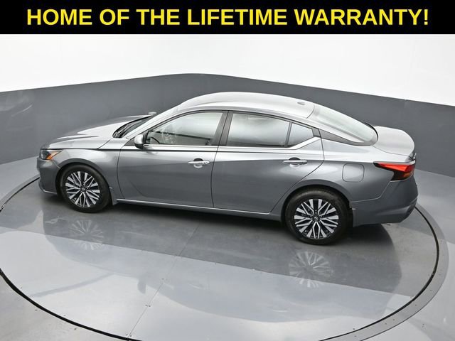Used 2023 Nissan Altima 2.5 SV AWD/4WD image 56