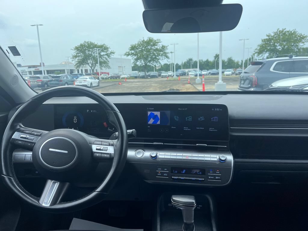 Used 2024 Hyundai Kona SEL AWD/4WD image 21