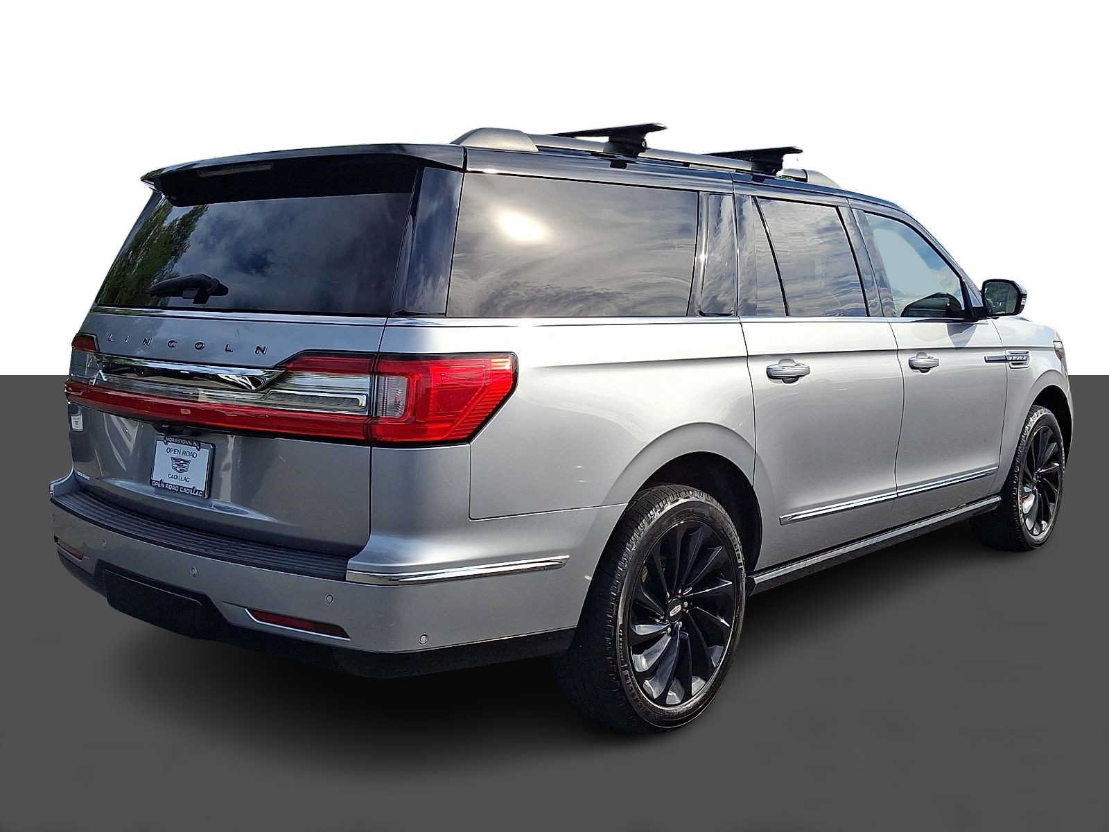 Used 2021 Lincoln Navigator L Black Label w/ Special Edition Package AWD/4WD image 6