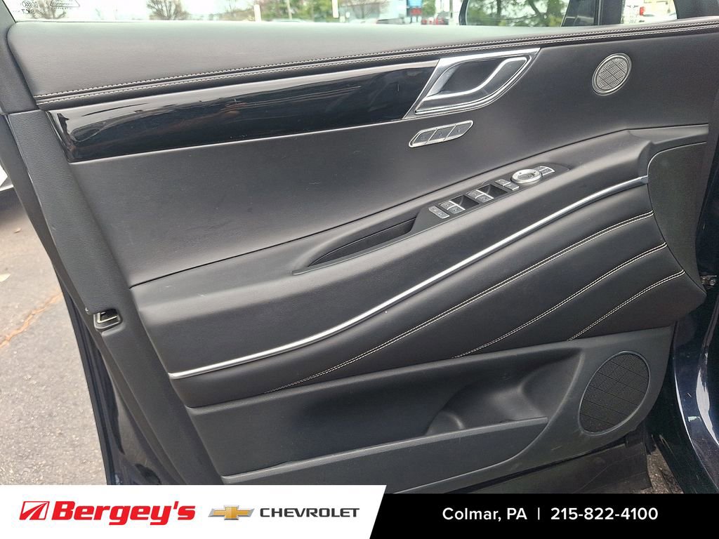 Used 2025 Genesis GV80 2.5T Standard image 15