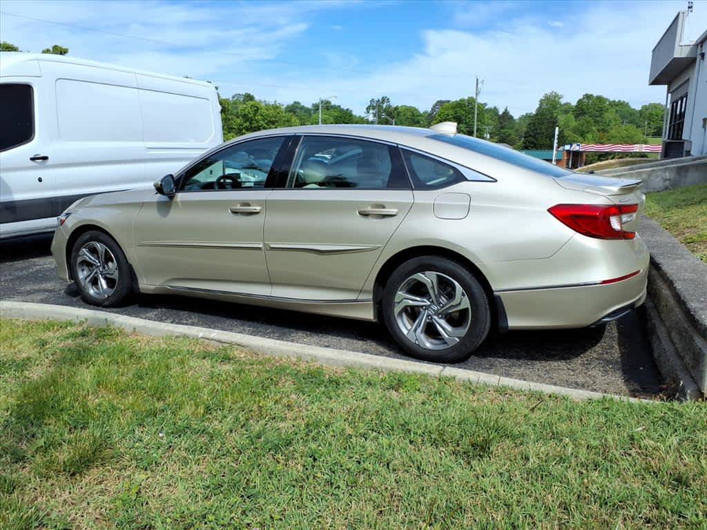 Used 2019 Honda Accord EX-L image 10