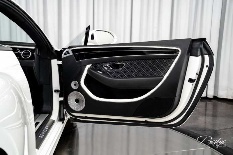 Used 2024 Bentley Continental GT Speed image 32