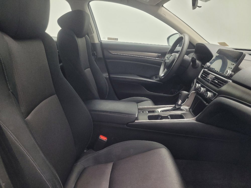 Used 2018 Honda Accord LX image 21