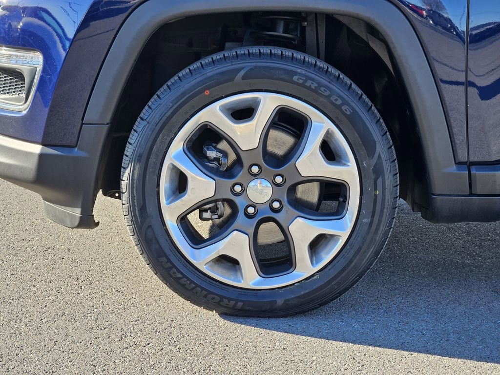 Used 2018 Jeep Compass Limited w/ Navigation Group image 9