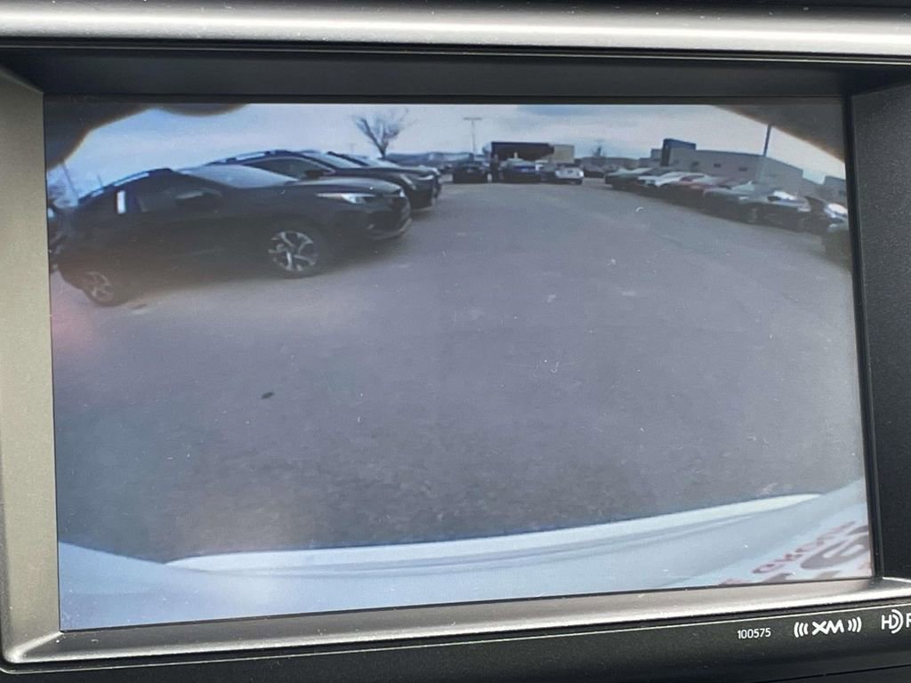 Used 2017 Toyota RAV4 Limited image 18