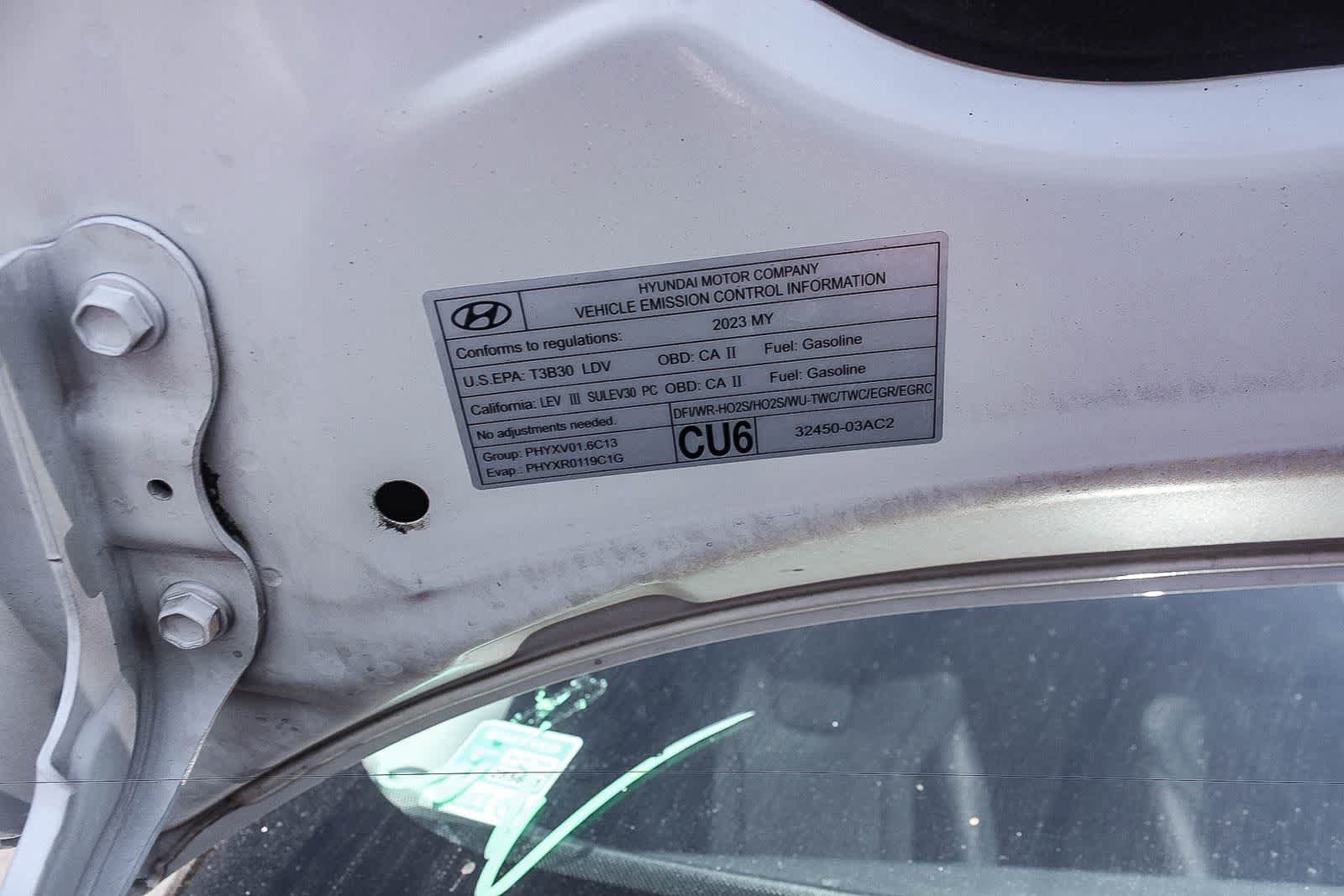 Certified 2023 Hyundai Elantra Limited FWD image 35