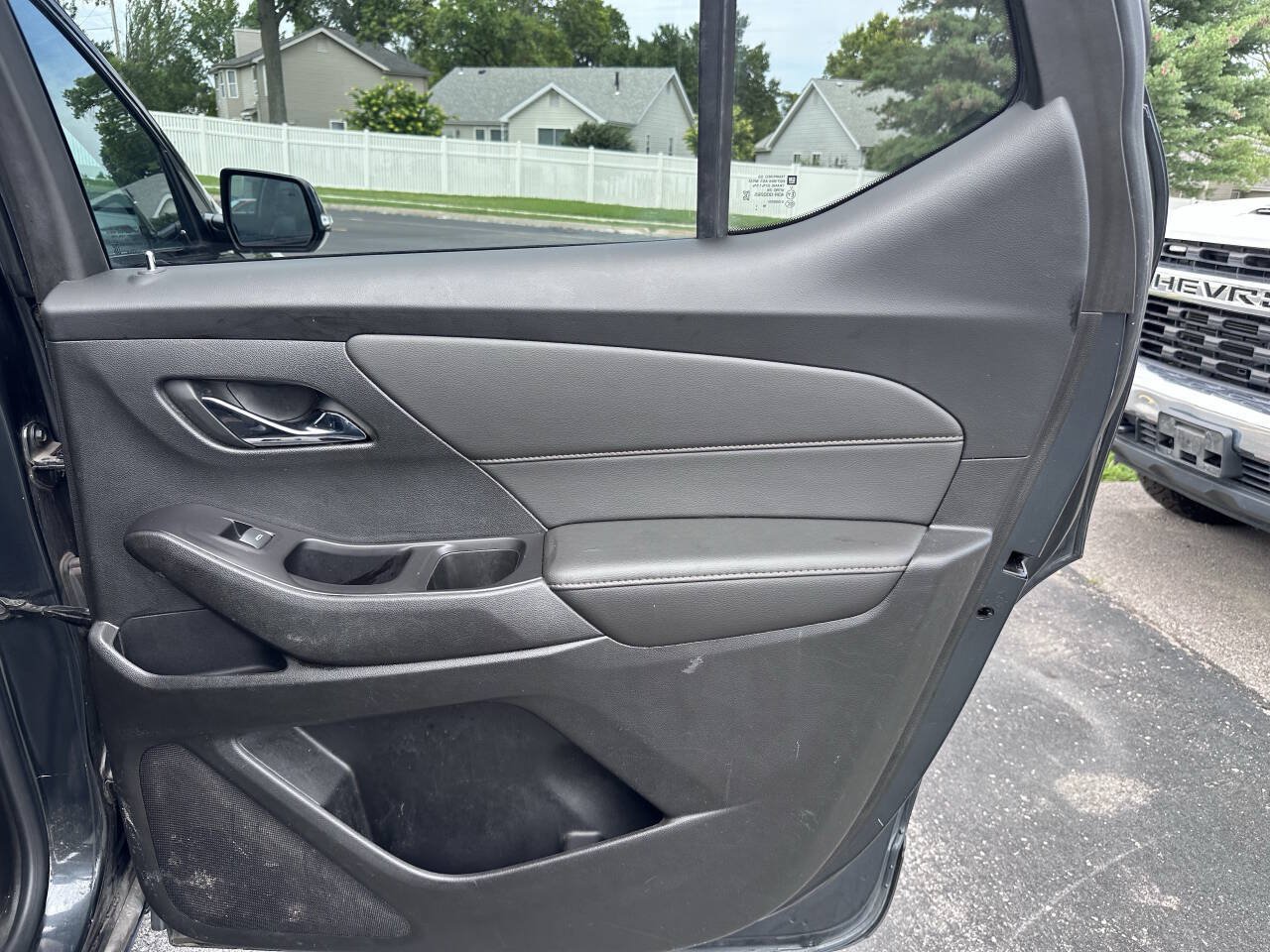 Used 2020 Chevrolet Traverse RS w/ LPO, Floor Liner Package AWD/4WD image 13
