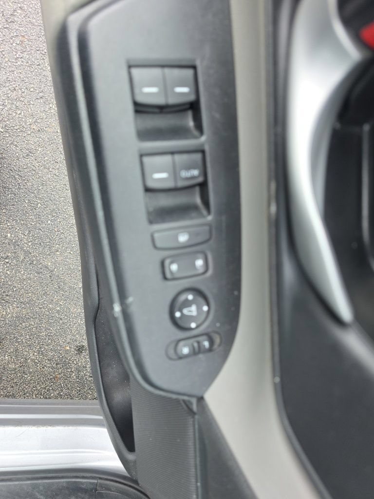 Used 2021 Honda CR-V LX image 12