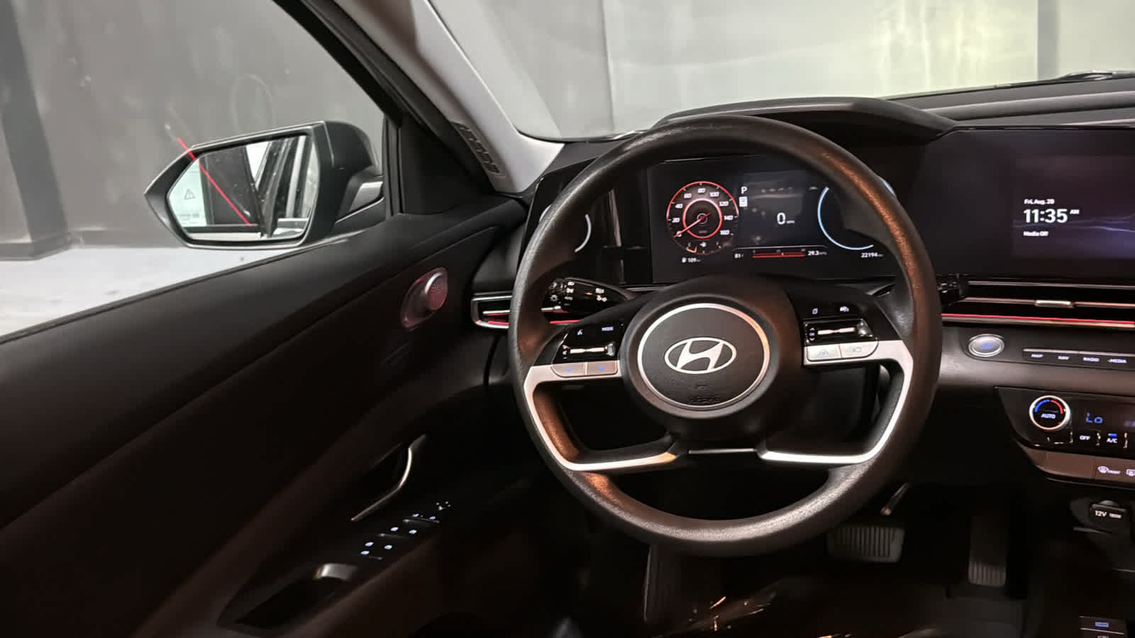 Used 2024 Hyundai Elantra SEL FWD image 22