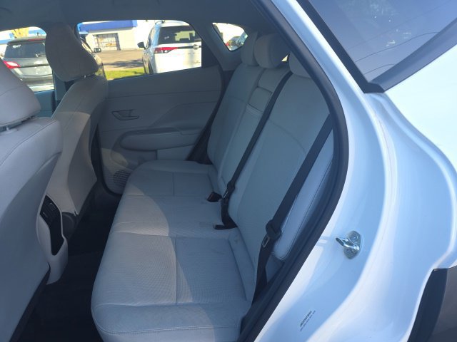 Used 2025 Hyundai Kona SEL AWD/4WD image 14