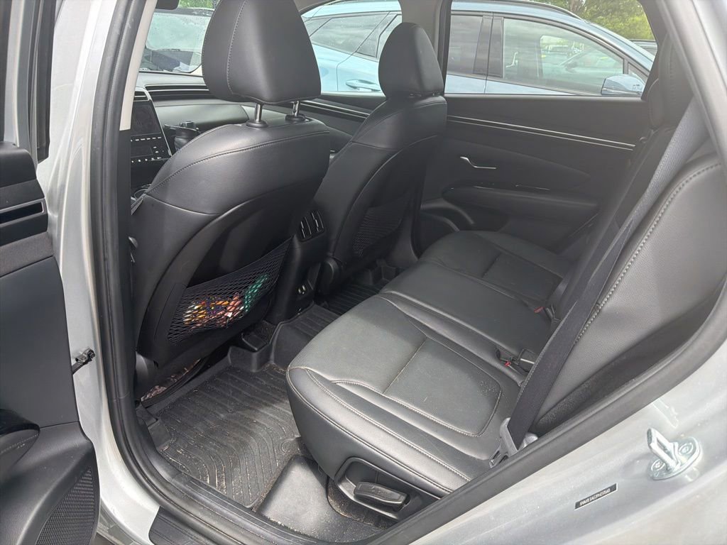 Used 2023 Hyundai Tucson Limited w/ Cargo Package FWD image 12