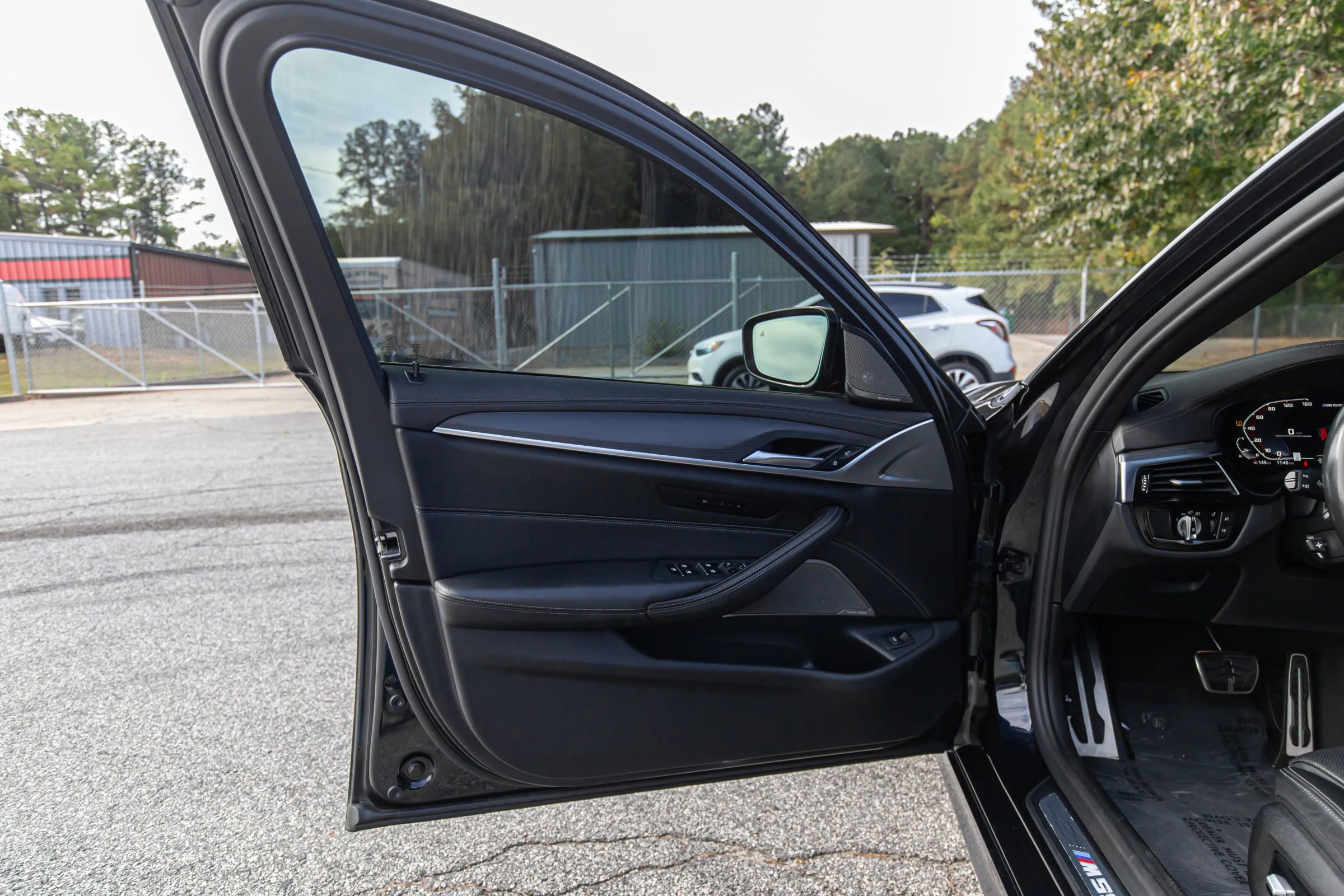 Used 2022 BMW M550i xDrive w/ Shadowloine Package image 19