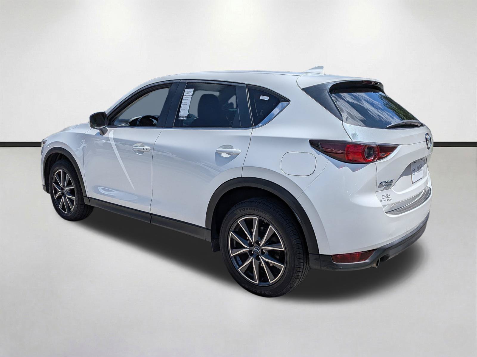 Used 2018 MAZDA CX-5 Touring w/ Preferred Equipment Package AWD/4WD image 6