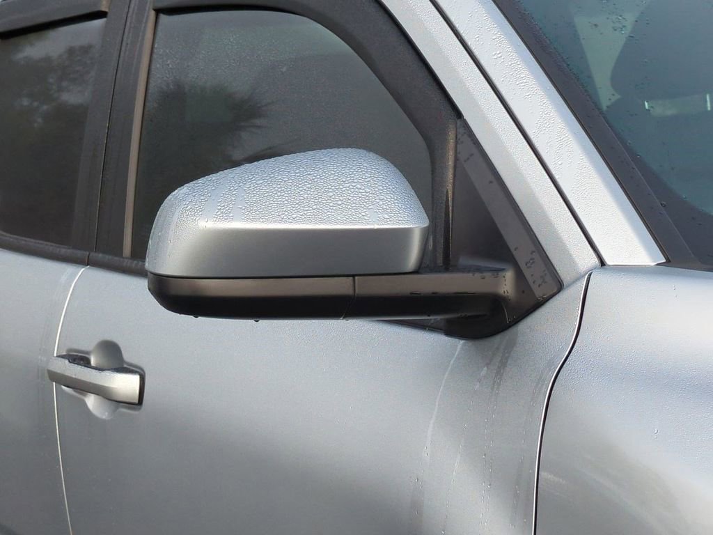 Used 2025 Toyota Tacoma SR5 image 12