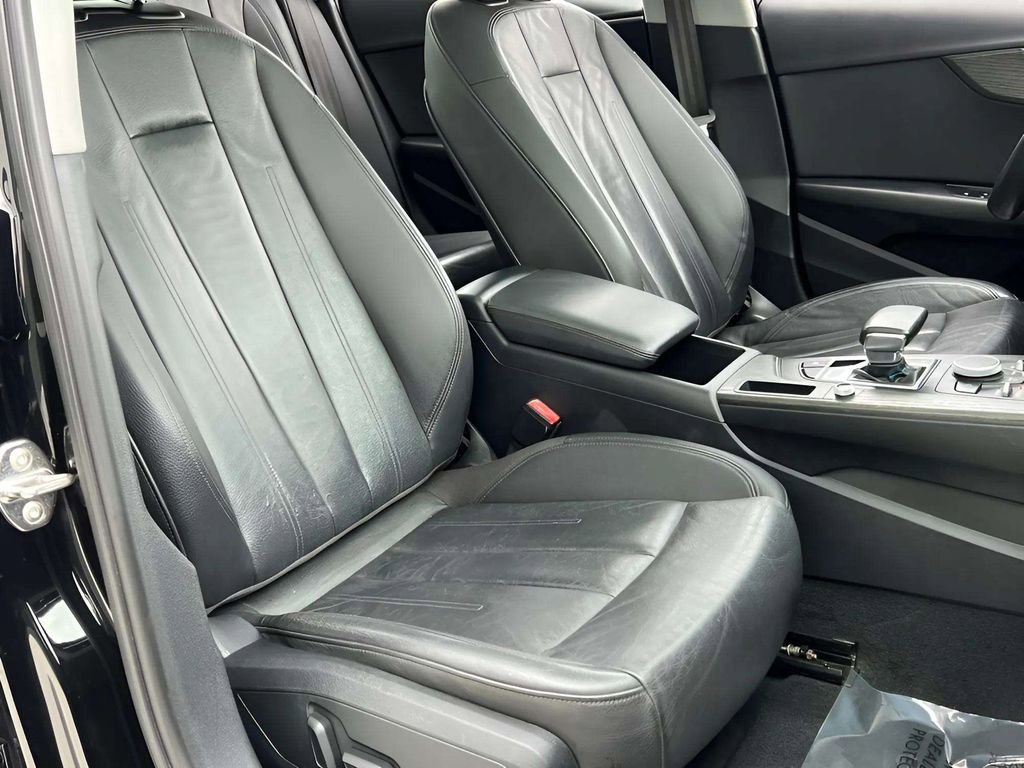 Used 2019 Audi A4 2.0T Premium FWD image 10